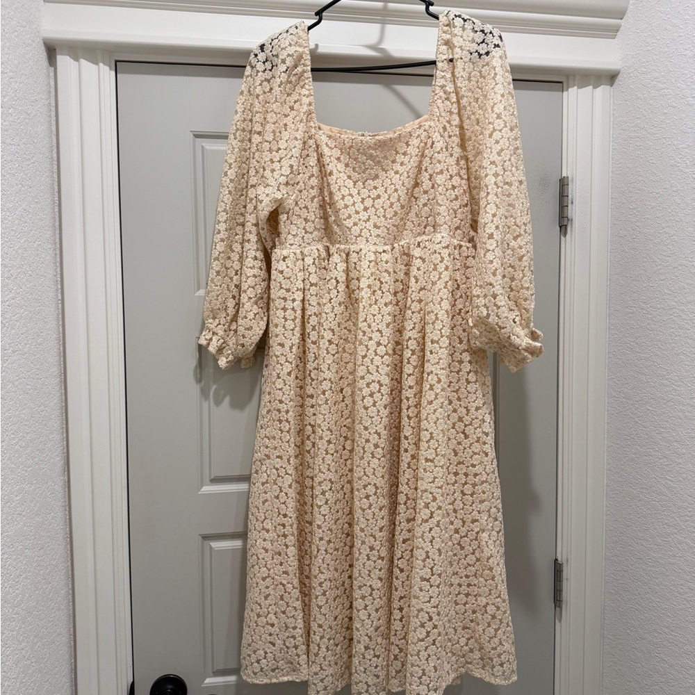 Piper & Scoot Floral Lace Dress with Puff Sleeves
